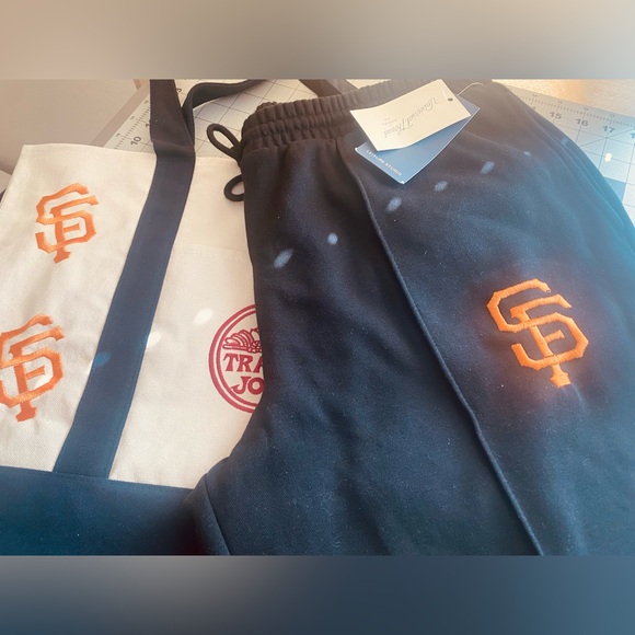 Trader Joe's Reusable Canvas Tote Bag NWT + matching sweats - Picture 1 of 6